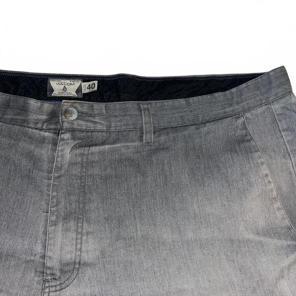 Volcom Size 40 Men’s Frickin Modern Chino Skate Shorts. Perfectly Faded Gray - Picture 2 of 8
